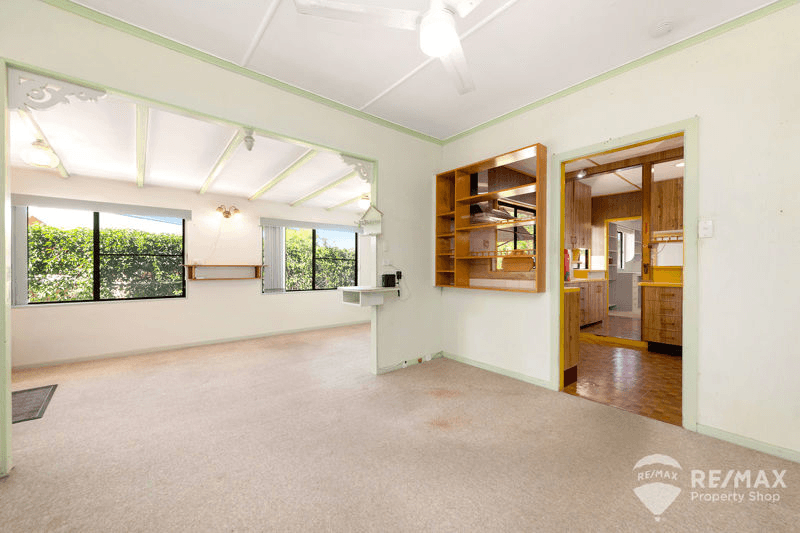 17  Gordon Street, BRIGHTON, QLD 4017