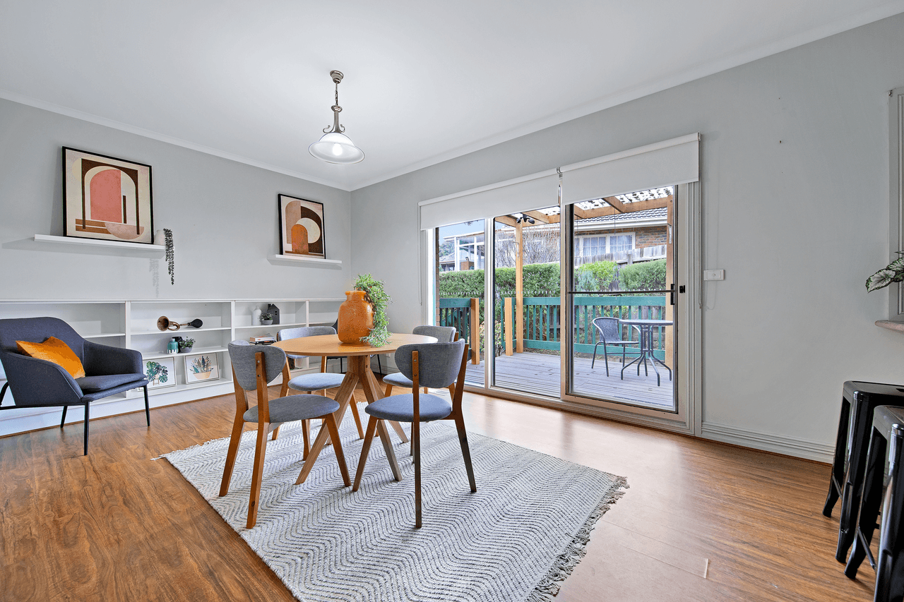 2/319-321 Blackburn Road, BURWOOD EAST, VIC 3151