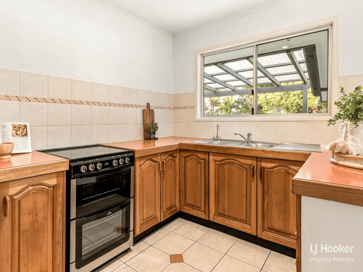 332 Kingston Road, SLACKS CREEK, QLD 4127