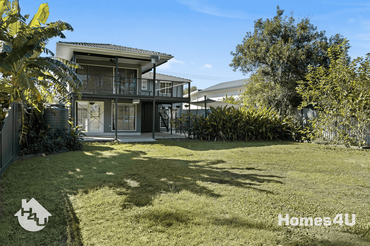 33 Frost Street, Clontarf, QLD 4019