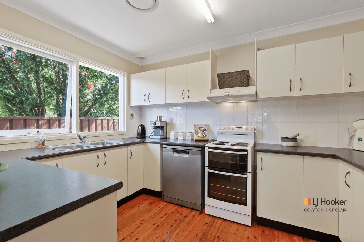 33 Kennelly Street, COLYTON, NSW 2760