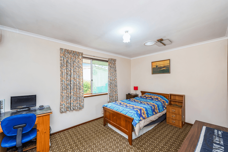 2 Tuckey Street, Pinjarra, WA 6208