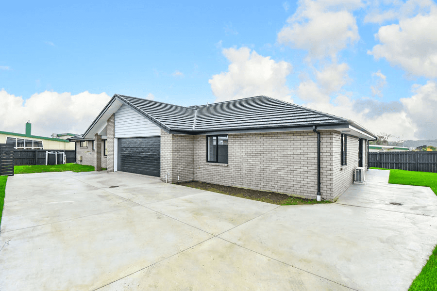 33 Booker Drive, TUAKAU, Auckland 2121