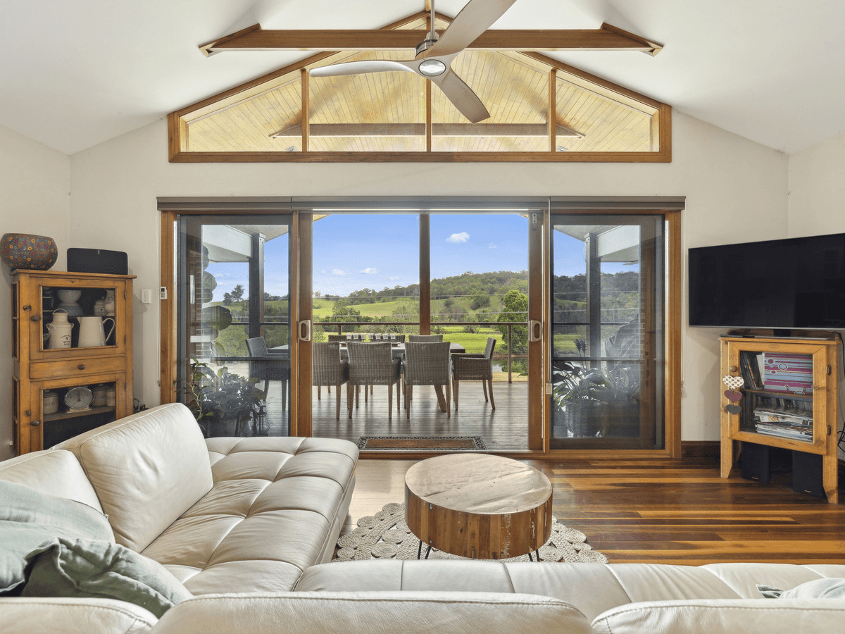 562 Taylors Arm Road, Congarinni, NSW 2447