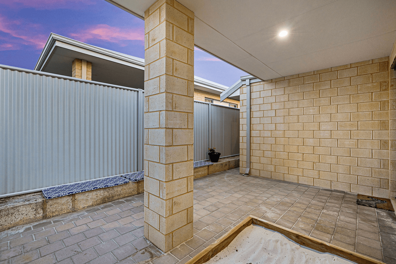 7 Needletail Avenue, ALKIMOS, WA 6038