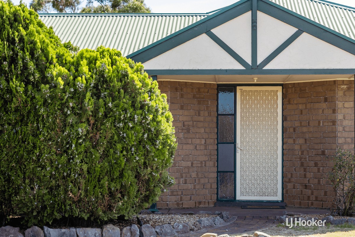 11 Autumn Avenue, CRAIGMORE, SA 5114