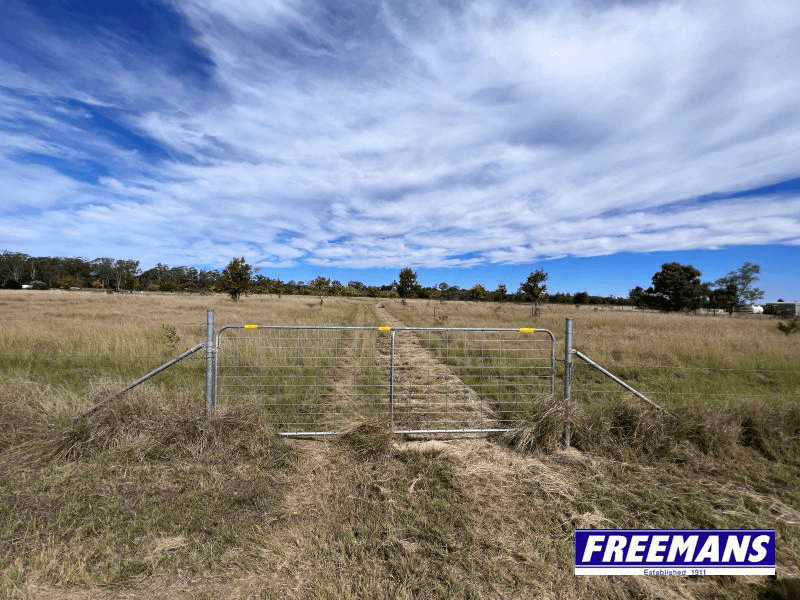 Navy Bean Road, MEMERAMBI, QLD 4610