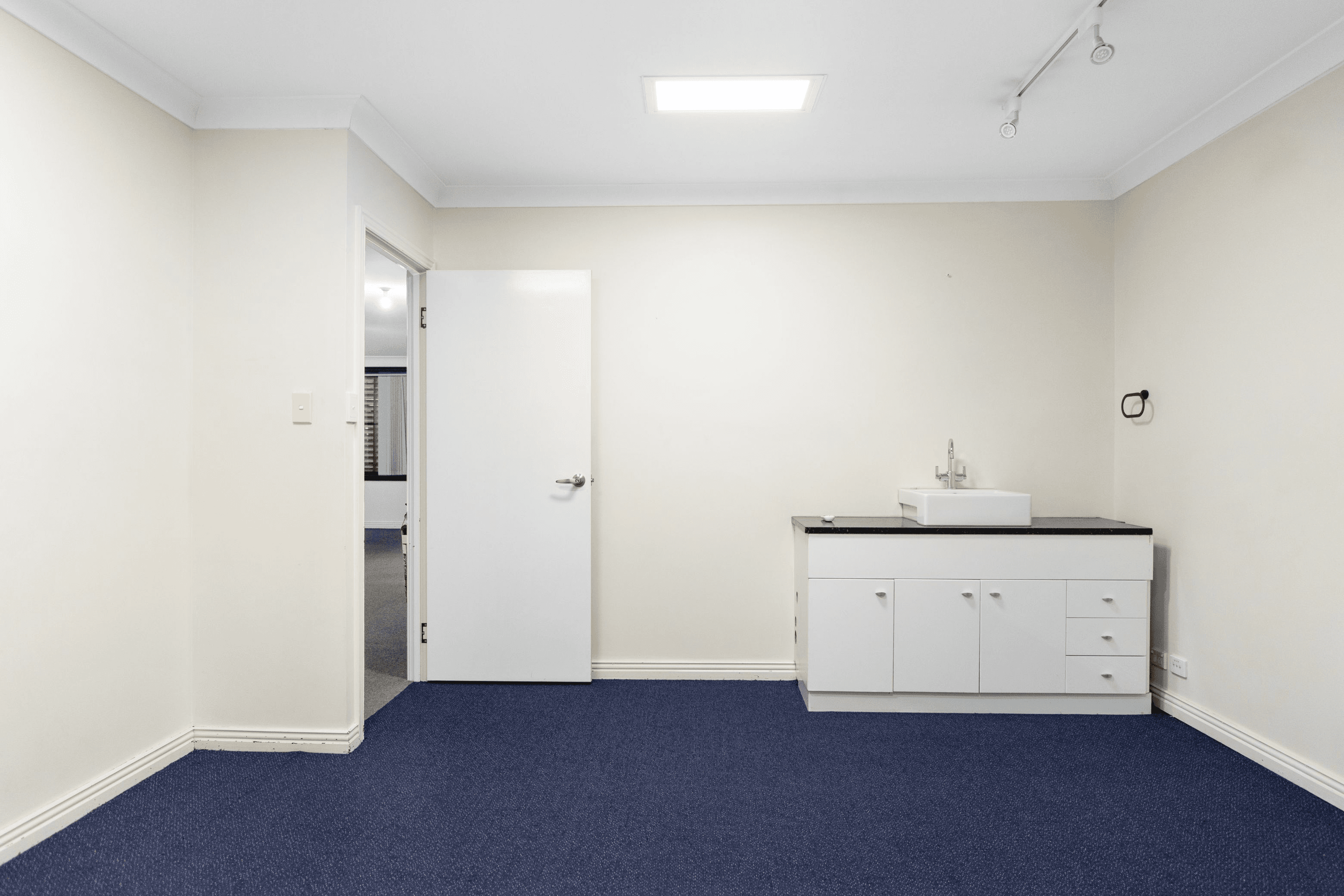 Offices/324-326 Ruthven Street, TOOWOOMBA CITY, QLD 4350