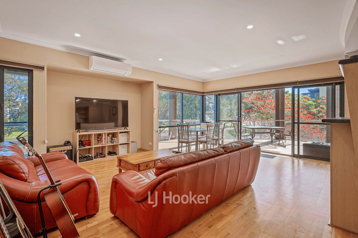 4/4/23 Casuarina Drive, Bunbury, WA 6230