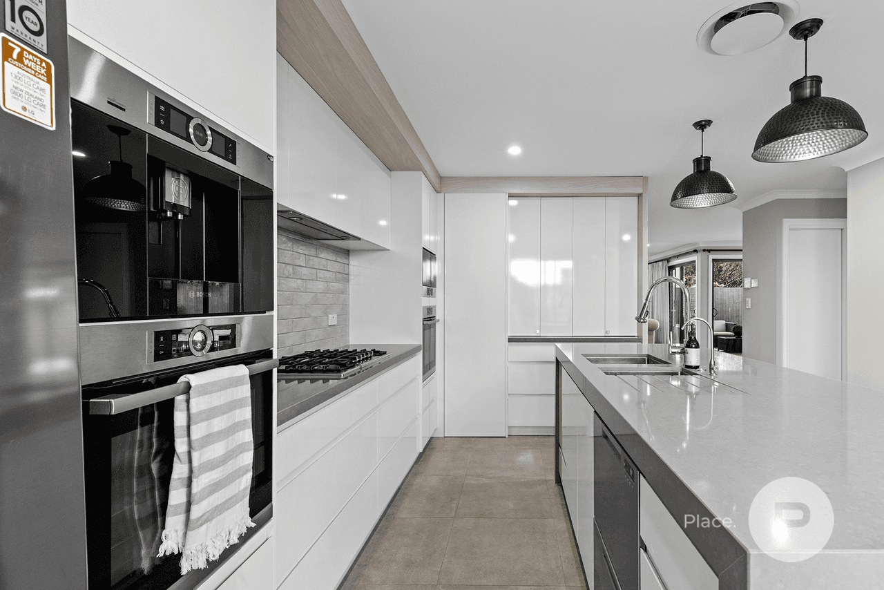 63 Yarra Road, Wakerley, QLD 4154