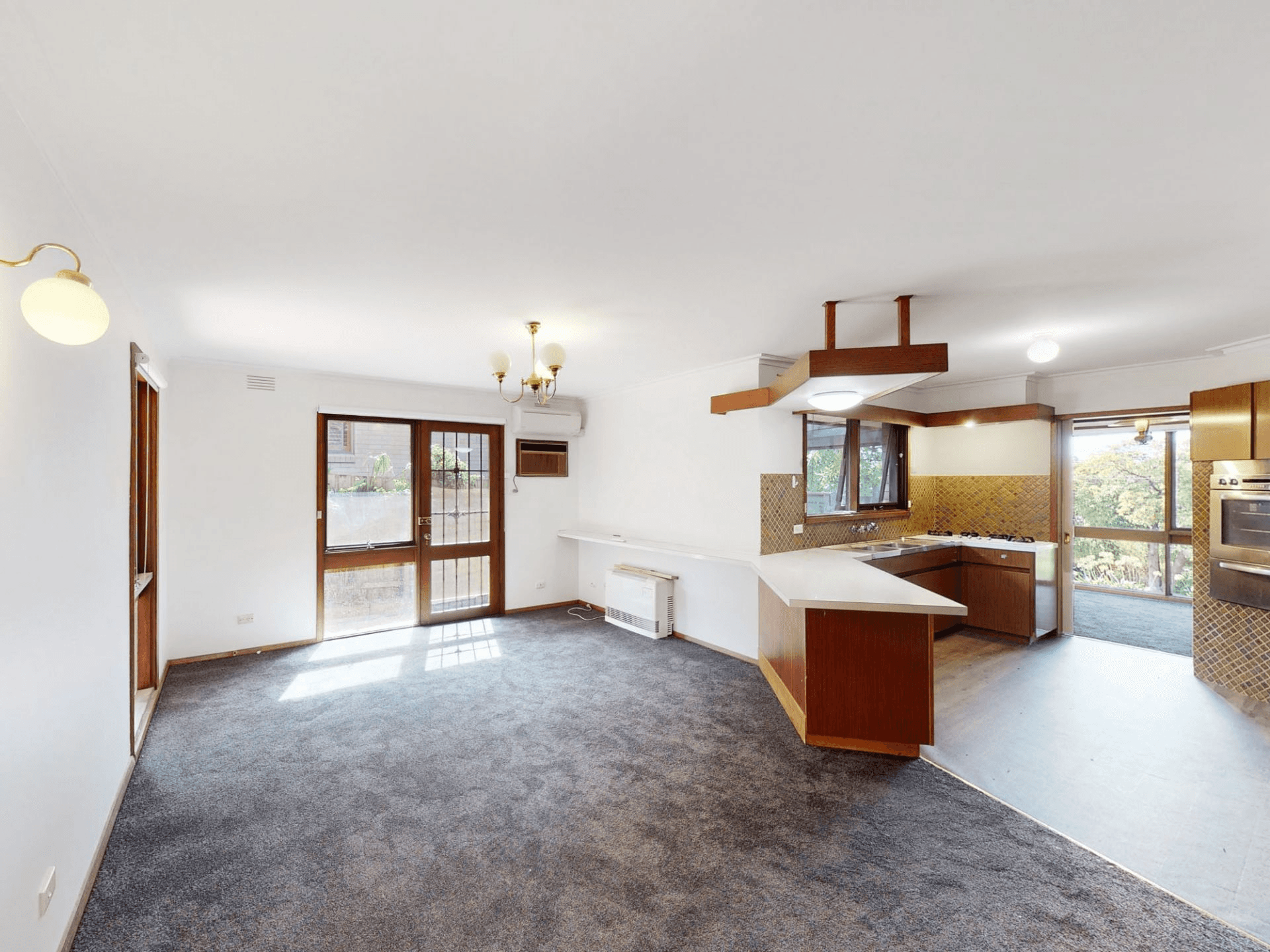 69 Chatsworth Quadrant, TEMPLESTOWE LOWER, VIC 3107