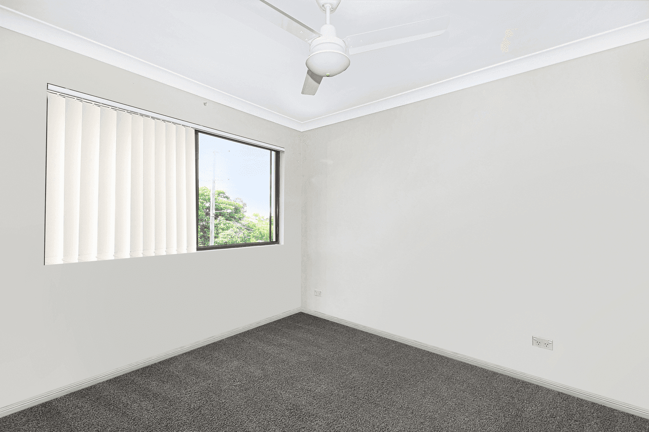 21/4-8 Omeo Street, MACGREGOR, QLD 4109