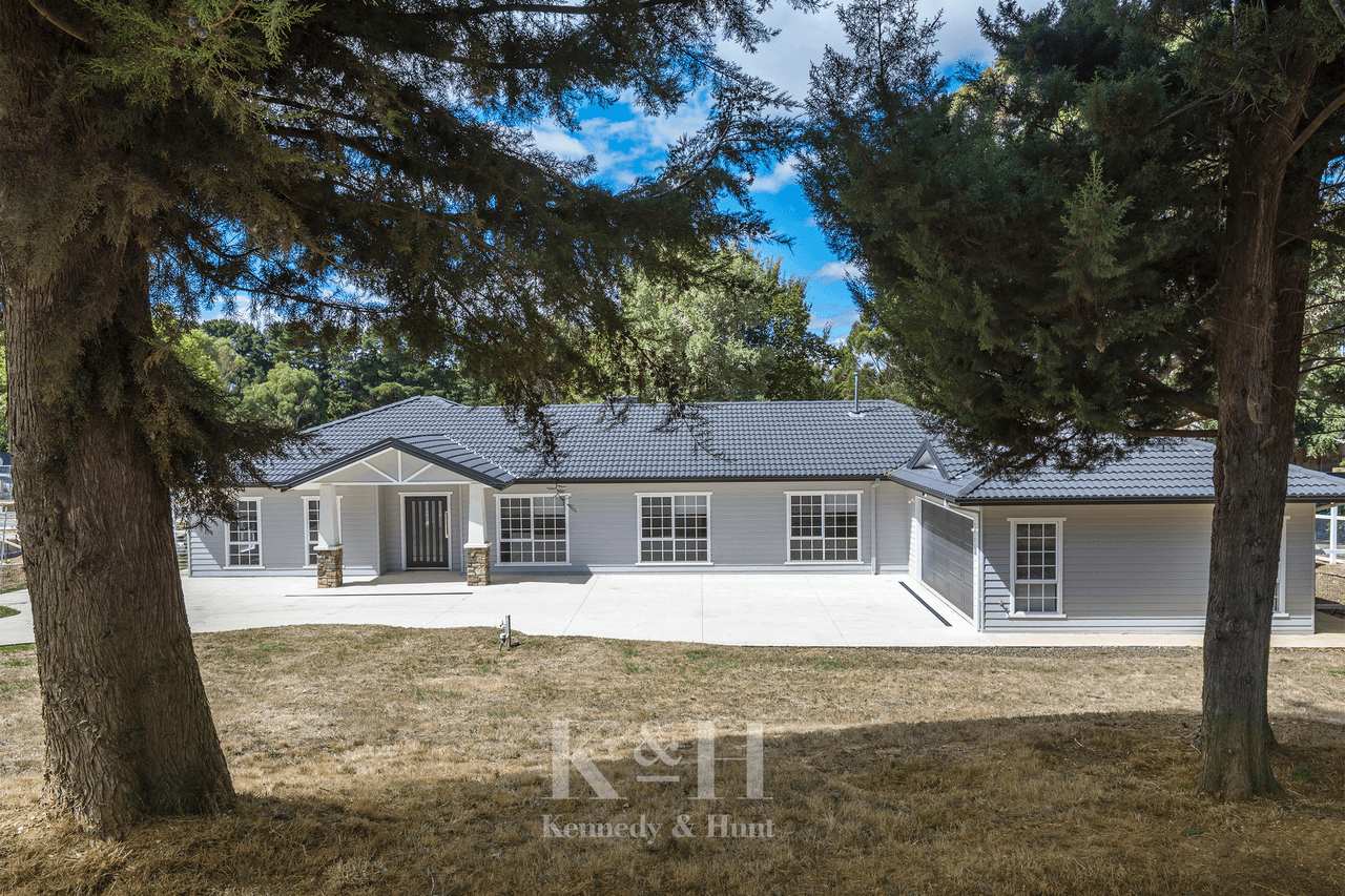 99 Aitken Street, Gisborne, VIC 3437