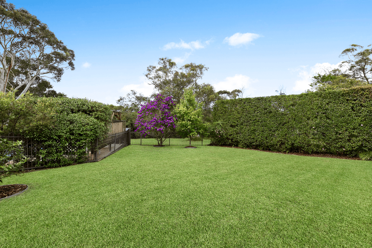 39 Milburn Place, ST IVES, NSW 2075