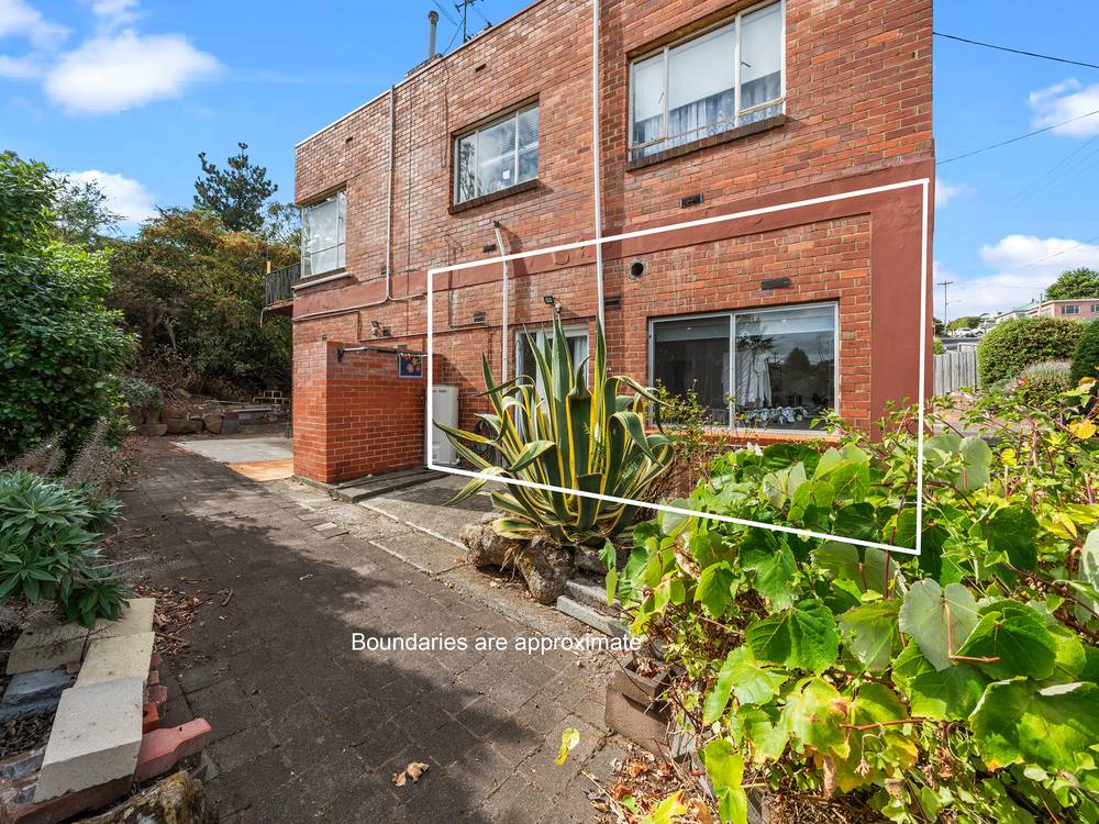1 Third Avenue, WEST MOONAH, TAS 7009
