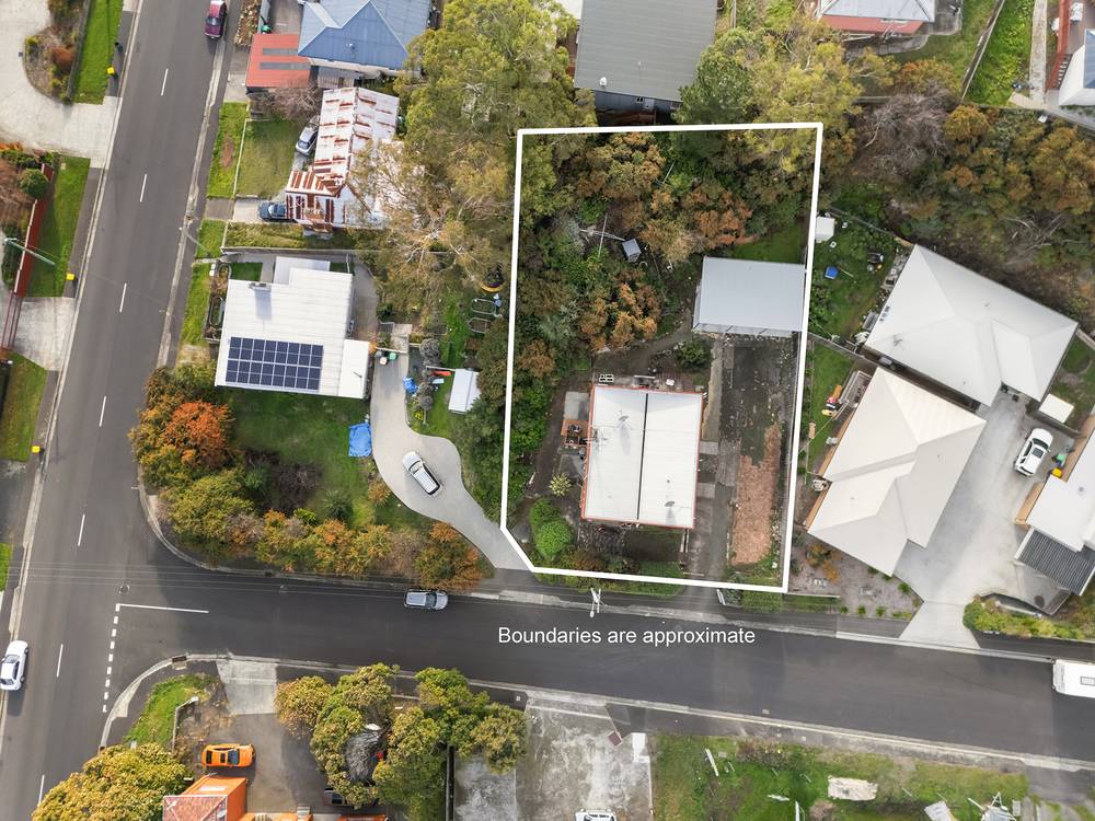 1 Third Avenue, WEST MOONAH, TAS 7009