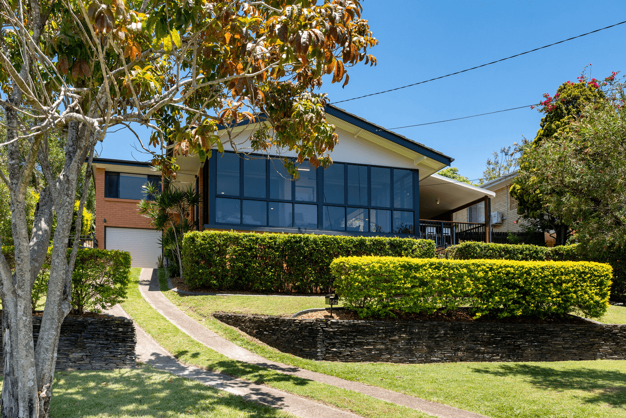 142 Fegen Drive, MOOROOKA, QLD 4105