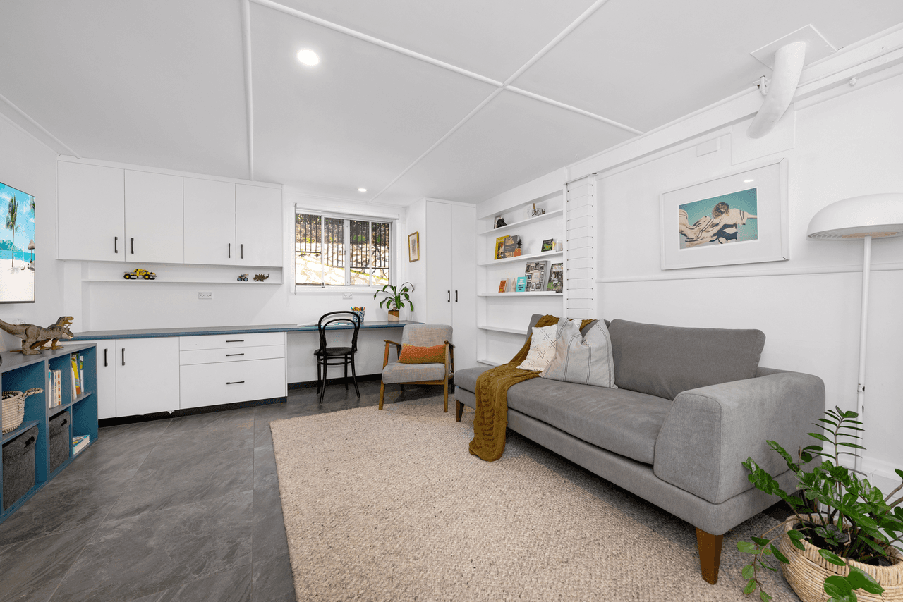 142 Fegen Drive, MOOROOKA, QLD 4105