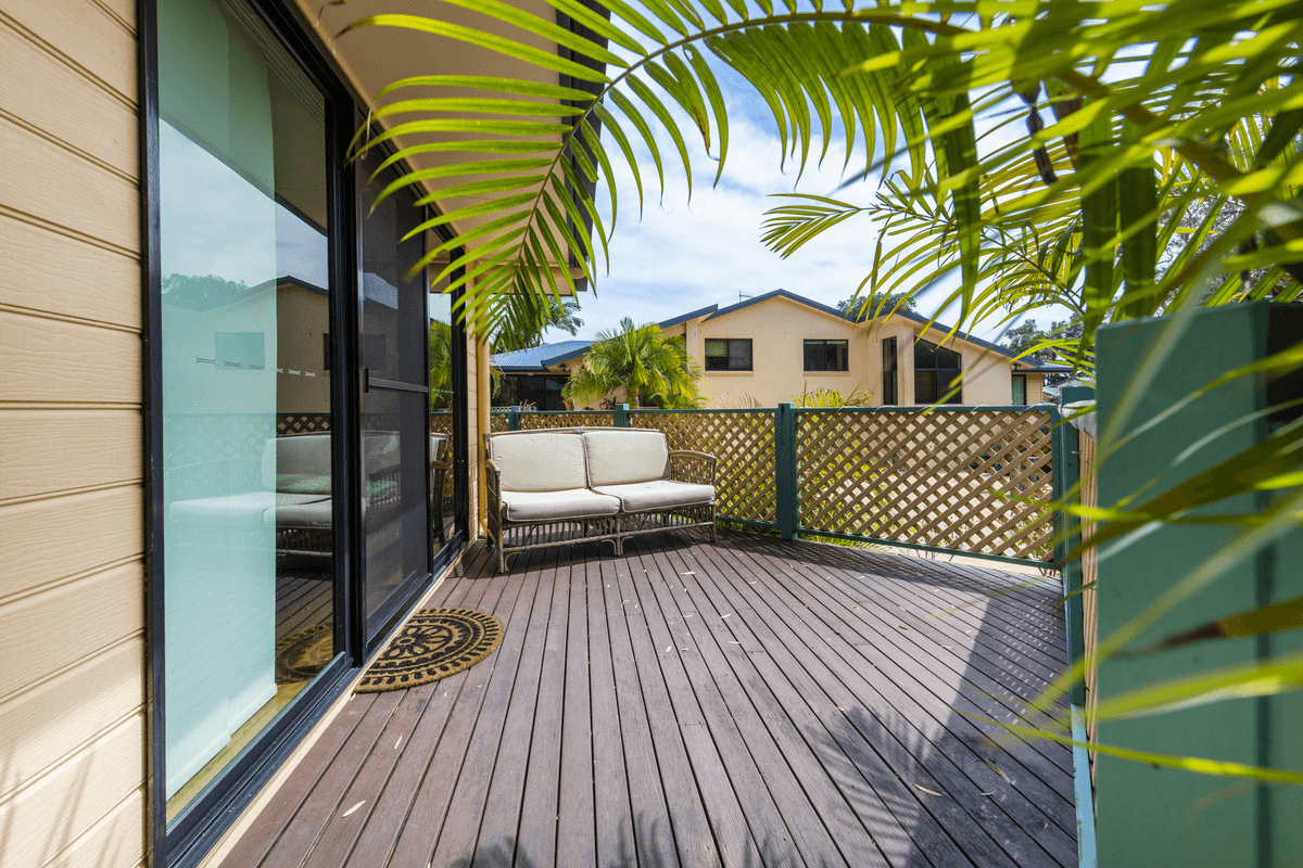 14/15 Shores Drive, YAMBA, NSW 2464