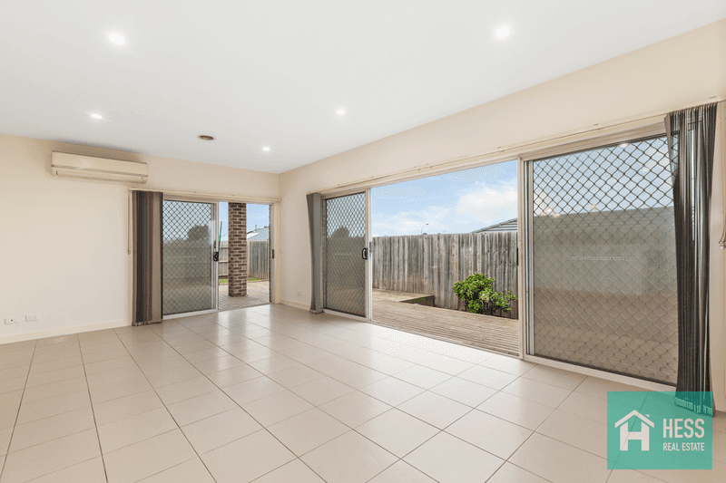 6 Teatree Lane, WALLAN, VIC 3756