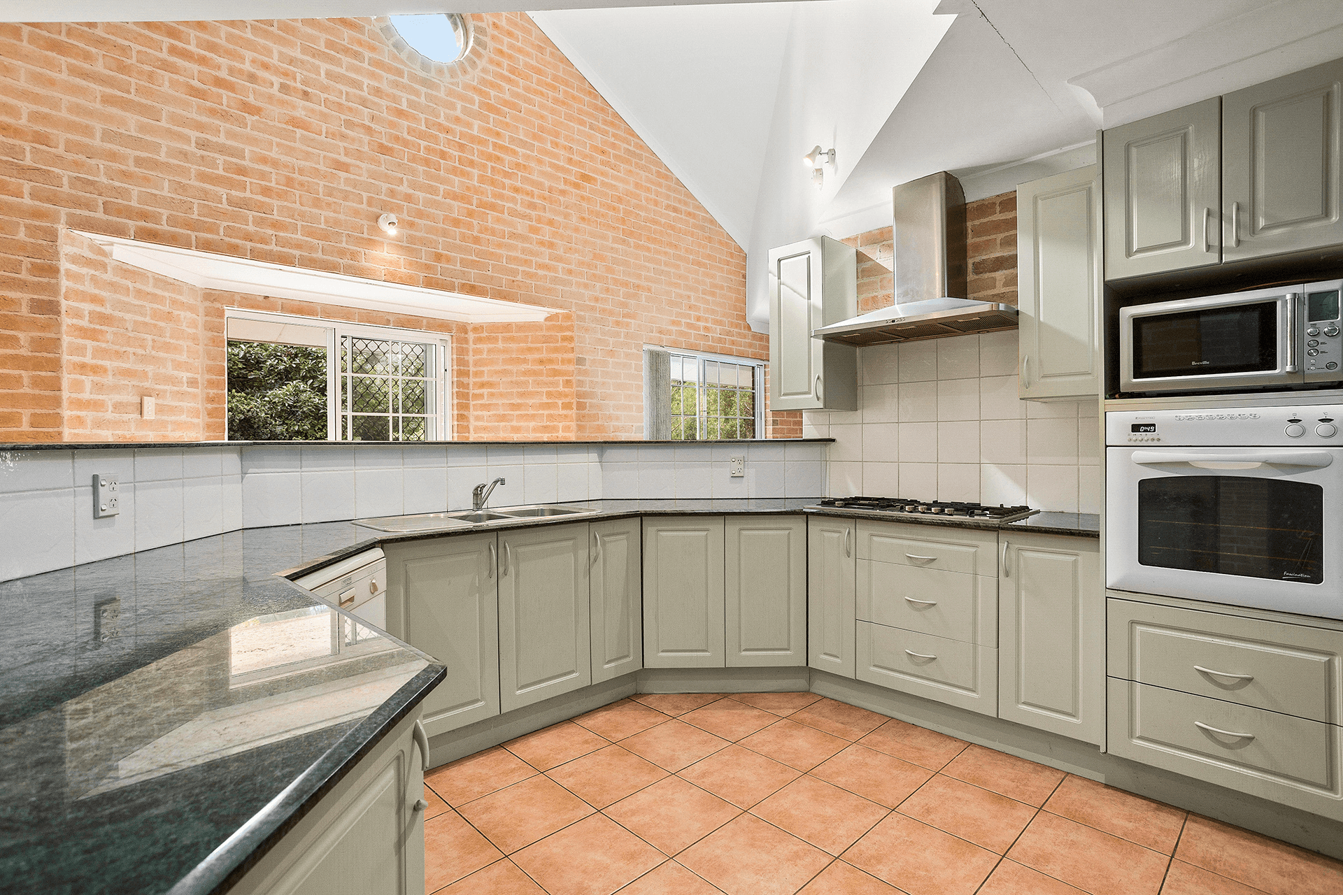 32A Willcath Street, Bulli, NSW 2516