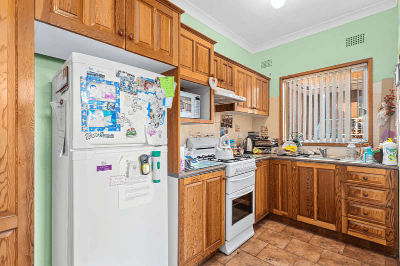 21 Cassia Street, BARRACK HEIGHTS, NSW 2528