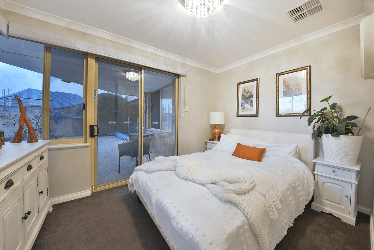 6 Kanda Place, Mindarie, WA 6030