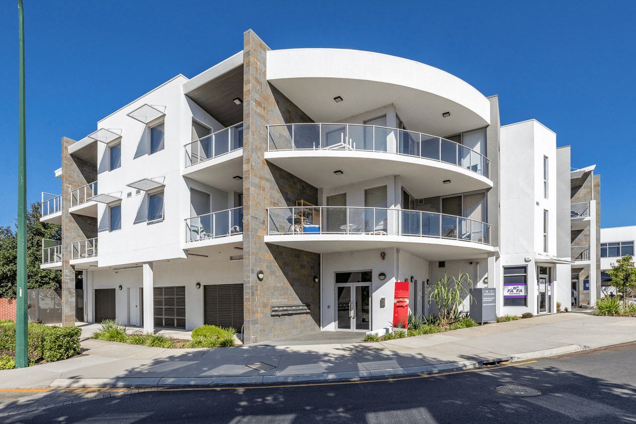 15/5 Barker Avenue, COMO, WA 6152