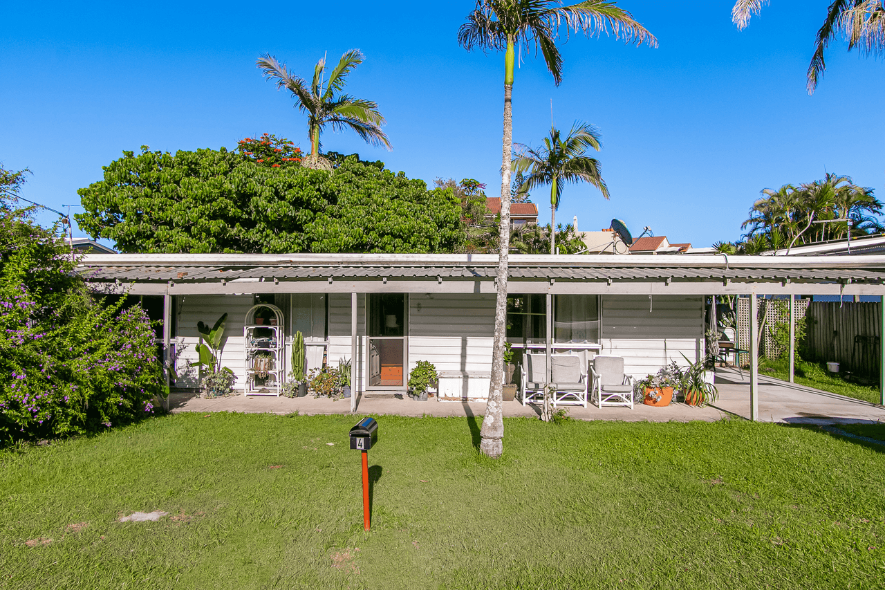 4 Towners Avenue, BOGANGAR, NSW 2488