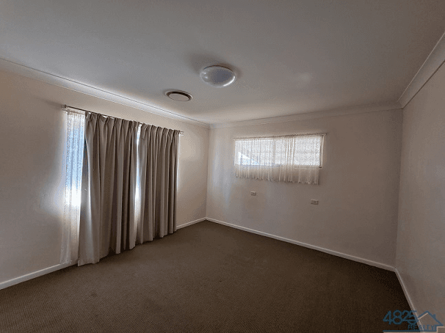 8 Emerald Street, Mount Isa, QLD 4825