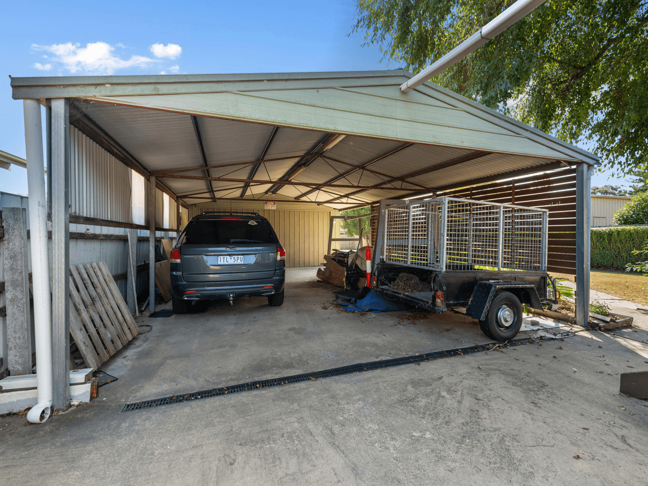 68 Wallace Street, BAIRNSDALE, VIC 3875