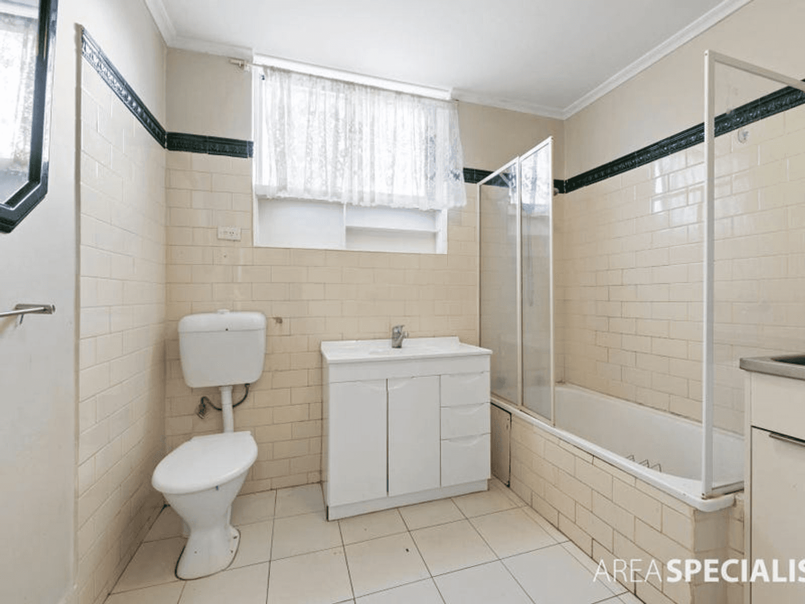 11/12 Percy Street, ST ALBANS, VIC 3021