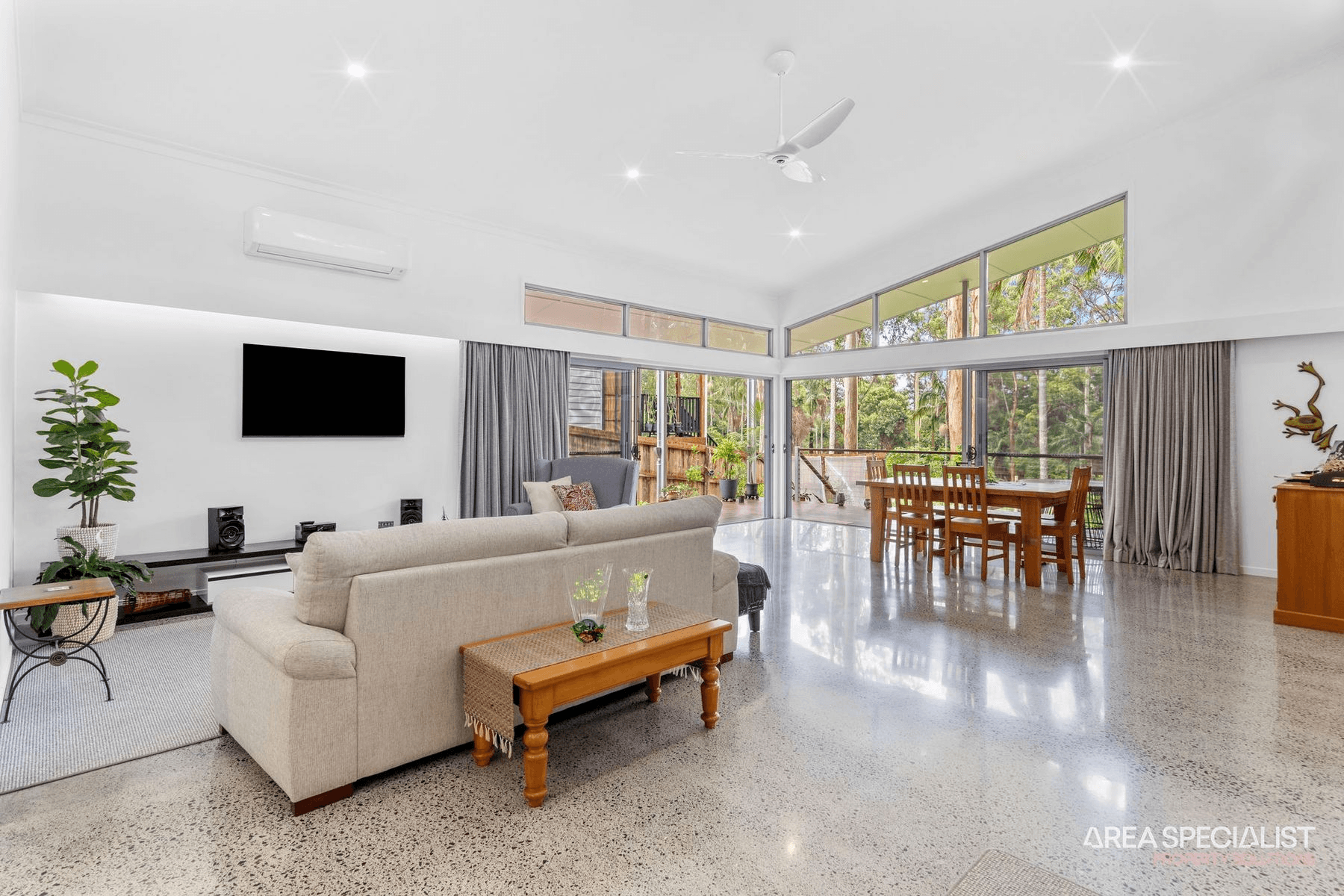 30 Wongawallan Road, Tamborine Mountain, QLD 4272