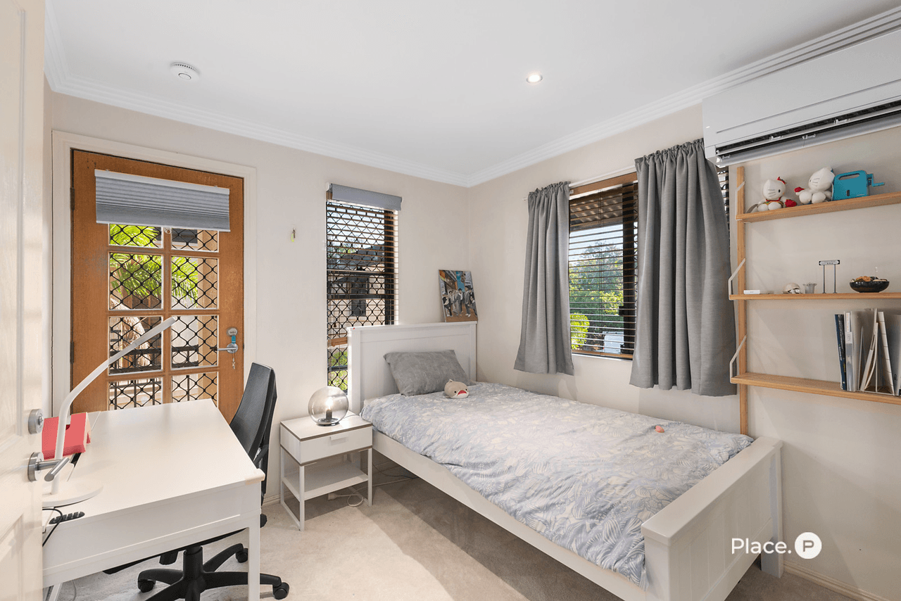 3/136 Central Avenue, Indooroopilly, QLD 4068