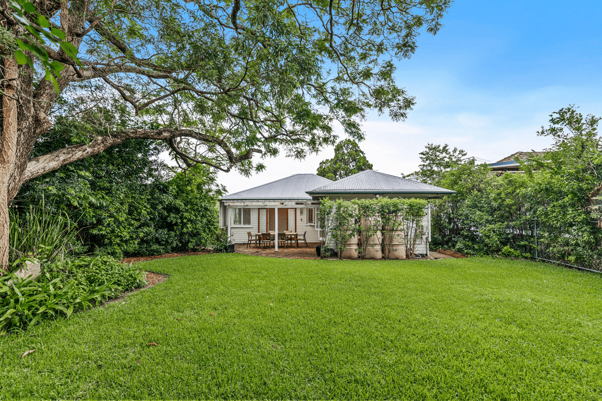 44 Kapunda Street, TOOWONG, QLD 4066