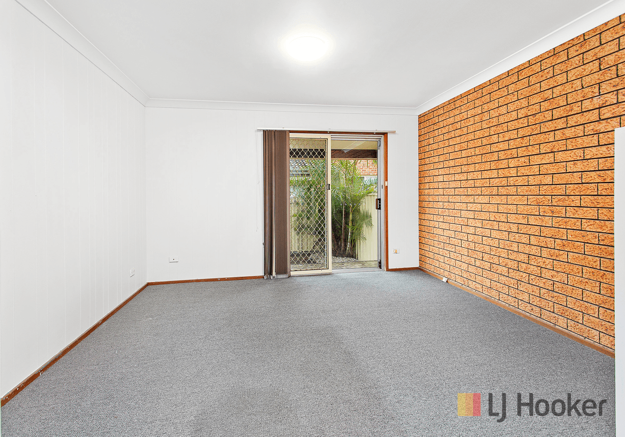 1/62-64 Peterborough Avenue, LAKE ILLAWARRA, NSW 2528