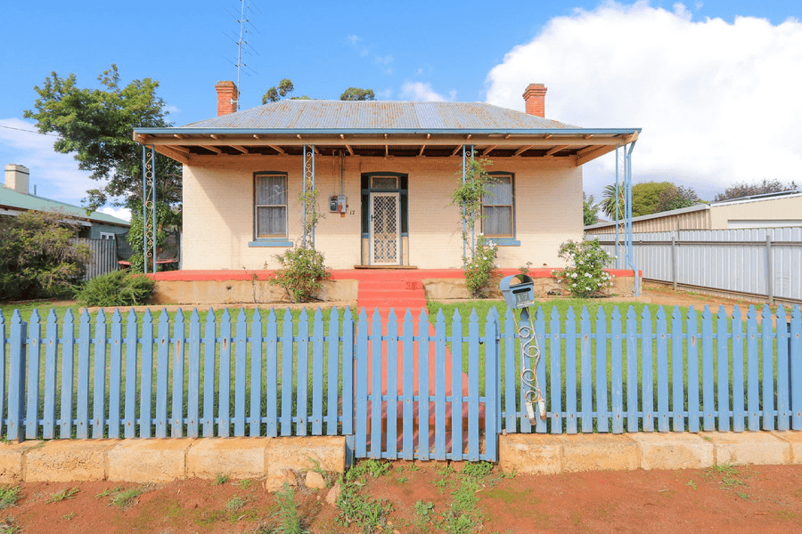 17 Selby Street, NORTHAM, WA 6401