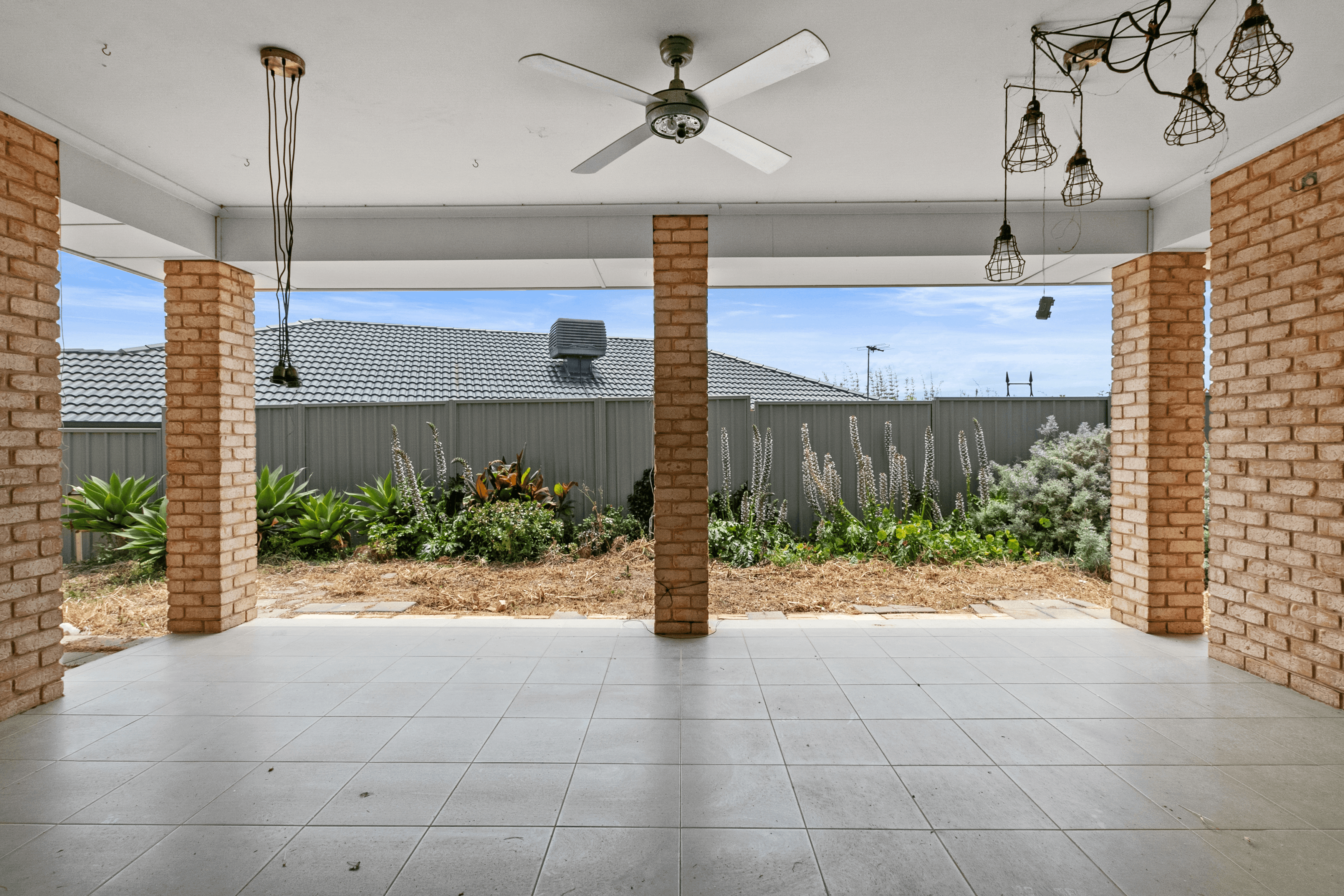 1 Everton Road, SEAFORD HEIGHTS, SA 5169