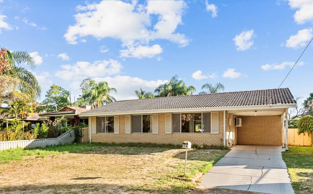 53 Parkside Drive, Thornlie, WA 6108