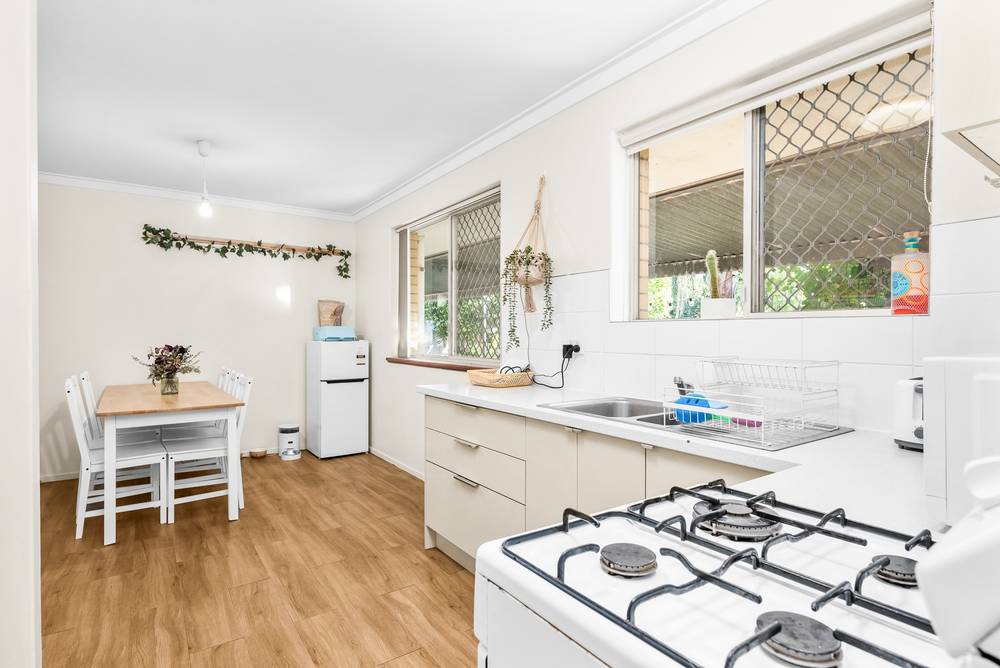 53 Parkside Drive, Thornlie, WA 6108