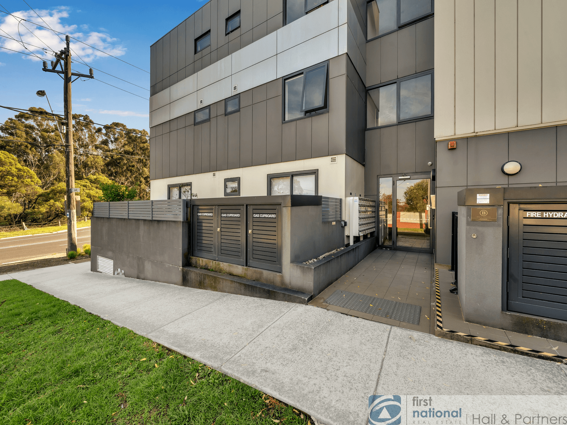 102/154 Elgar Road, Box Hill, VIC 3128