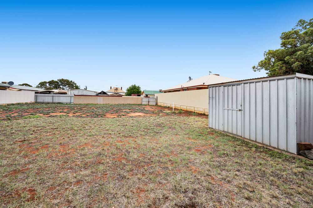 8 Edgar Street, SOUTH KALGOORLIE, WA 6430