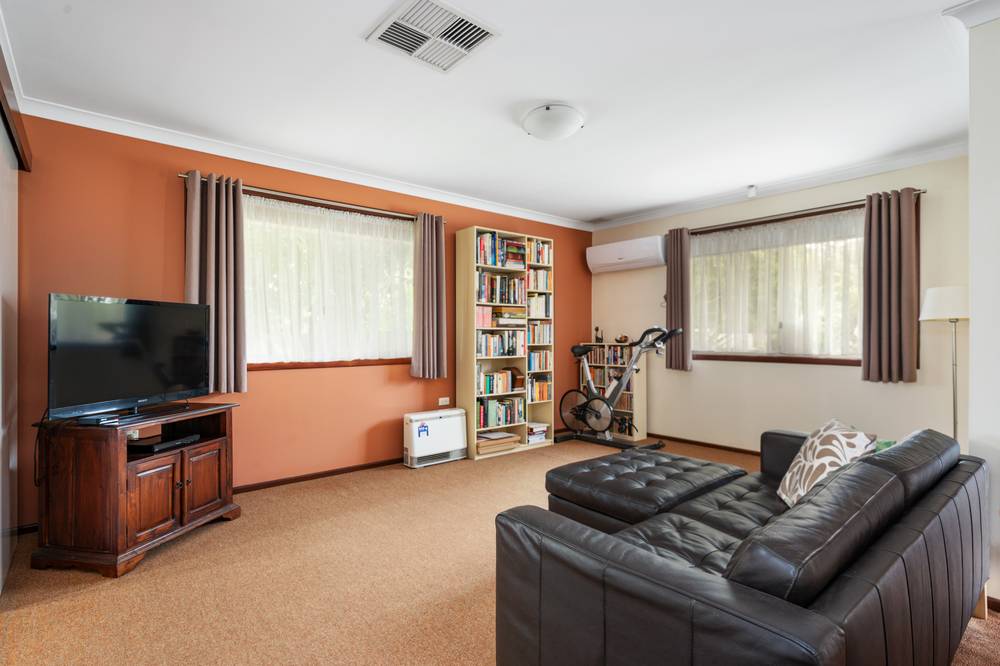 8 Edgar Street, SOUTH KALGOORLIE, WA 6430