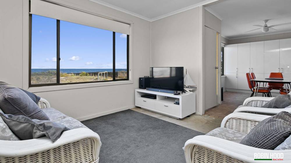 90 Sunrise Drive, ARNO BAY, SA 5603