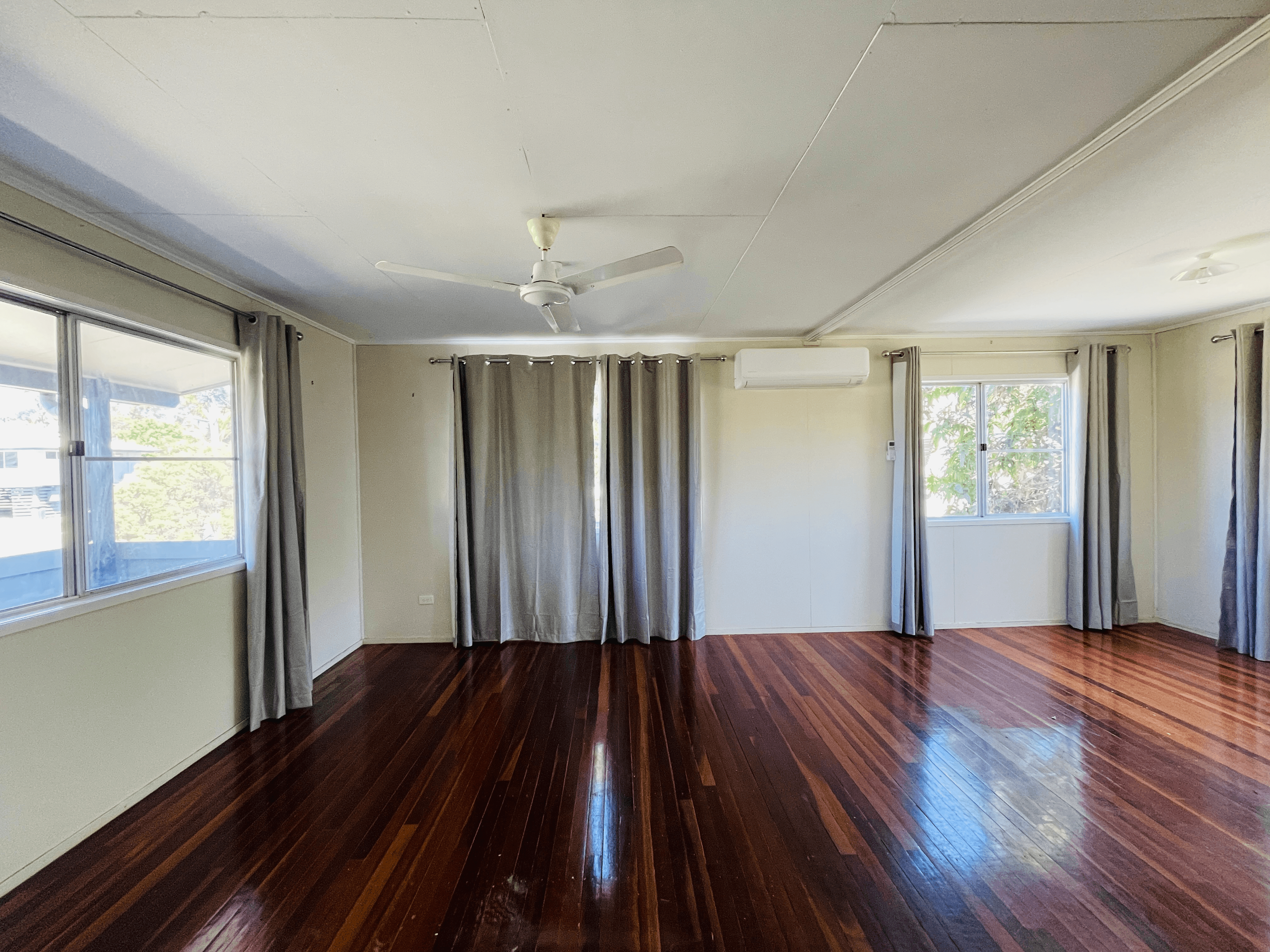 19 Spring Crescent, DYSART, QLD 4745