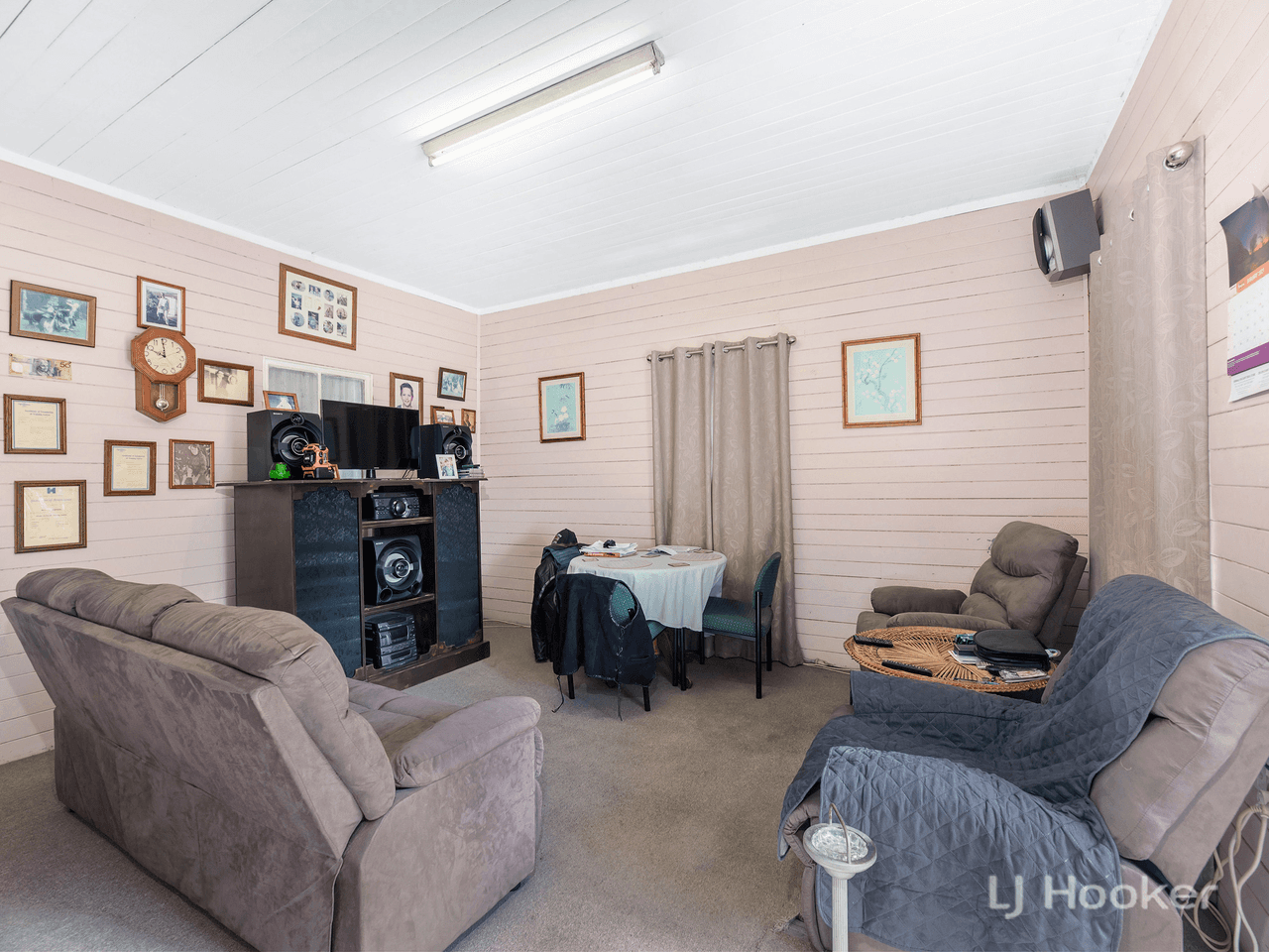 1512 Brisbane Valley Highway, FERNVALE, QLD 4306