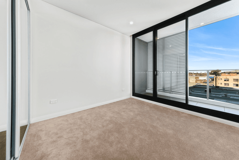 A404 10 Norfolk Street, LIVERPOOL, NSW 2170