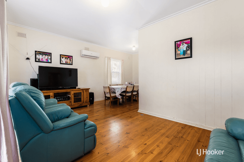 34  Harvey Road, ELIZABETH SOUTH, SA 5112