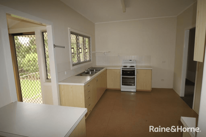 339 Kingaroy Barkers Creek Road, KINGAROY, QLD 4610