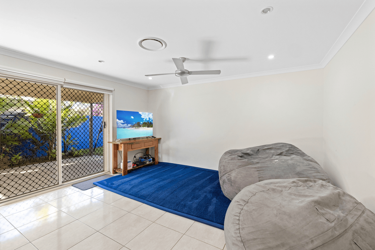 2/21 Kay Avenue, BLI BLI, QLD 4560